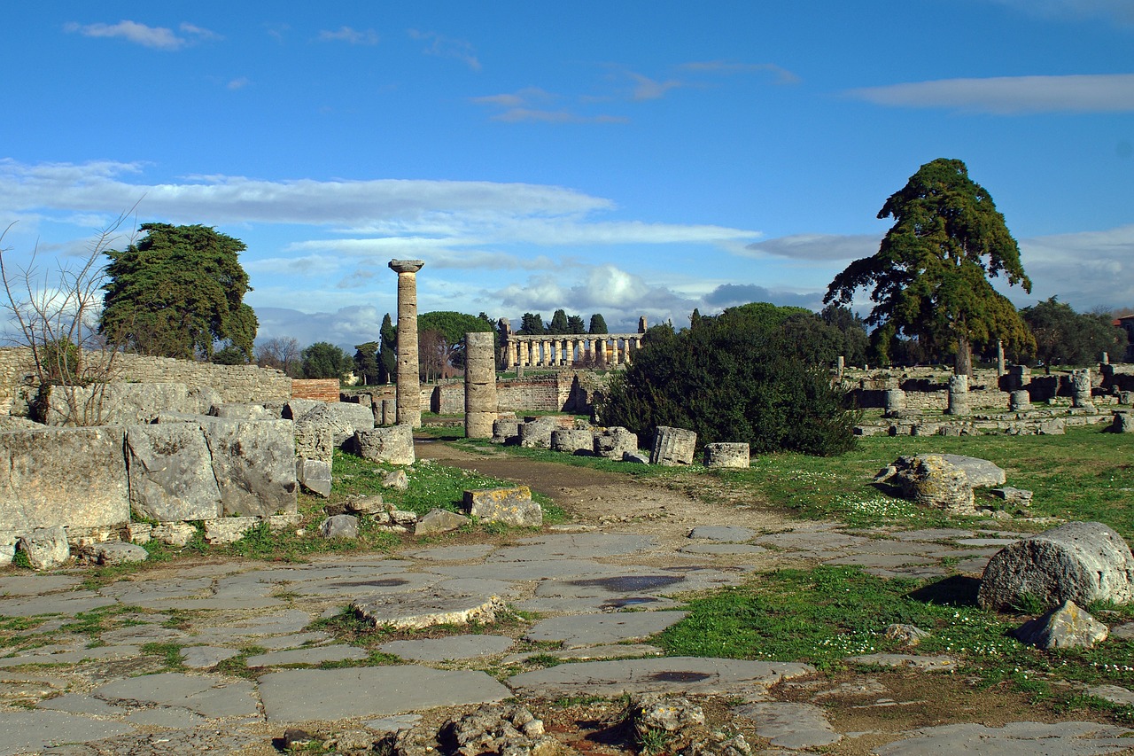 paestum, sacred way, archaeology-1751557.jpg